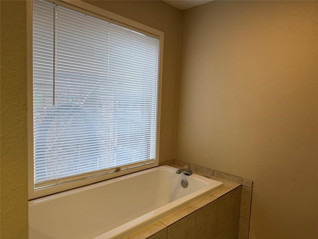 703 E Murco Drive Mineral Wells TX 76067