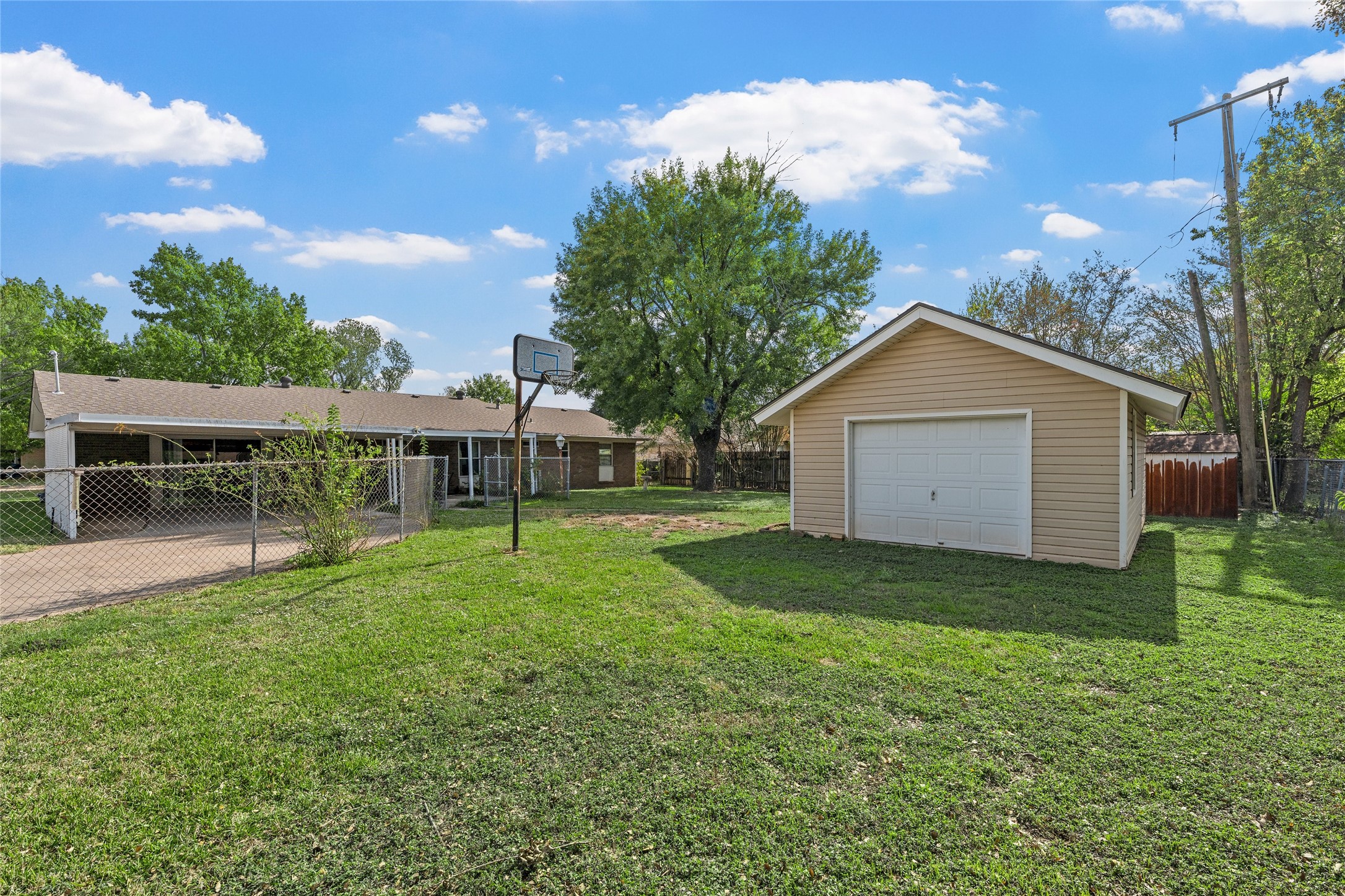 1415 Northridge Street Marlin TX 76661