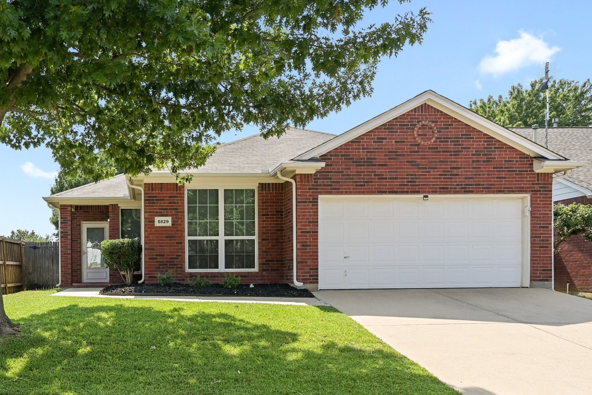 5829 Blanchard Drive Fort Worth TX 76131