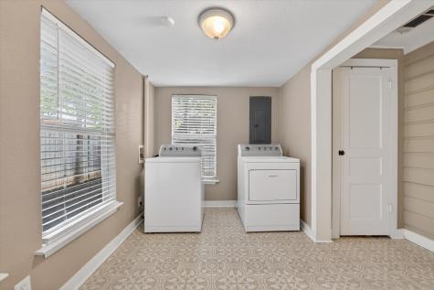 509 W Erwin Avenue Mckinney TX 75069