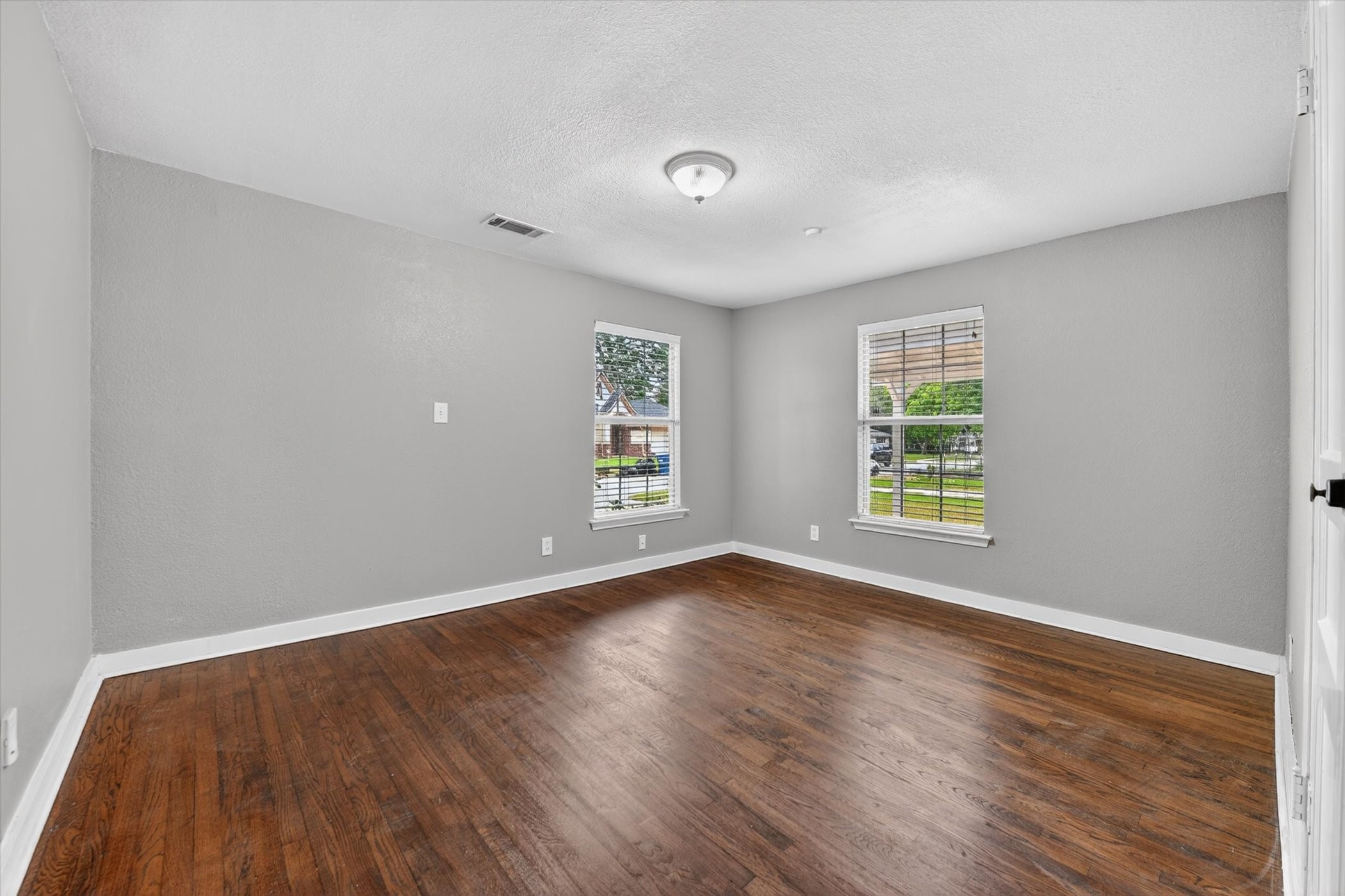 509 W Erwin Avenue Mckinney TX 75069