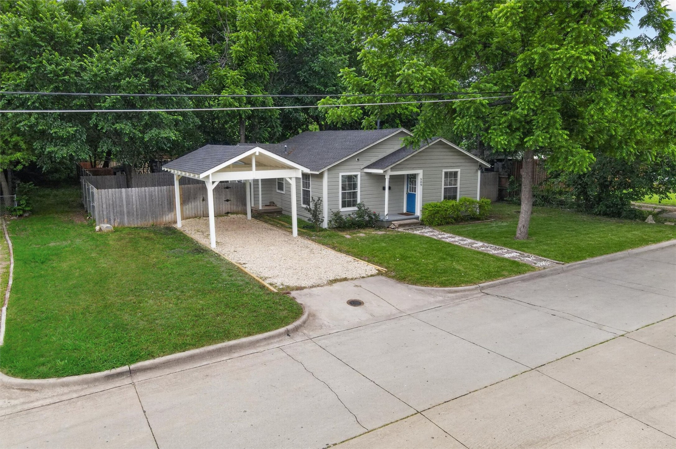 509 W Erwin Avenue Mckinney TX 75069