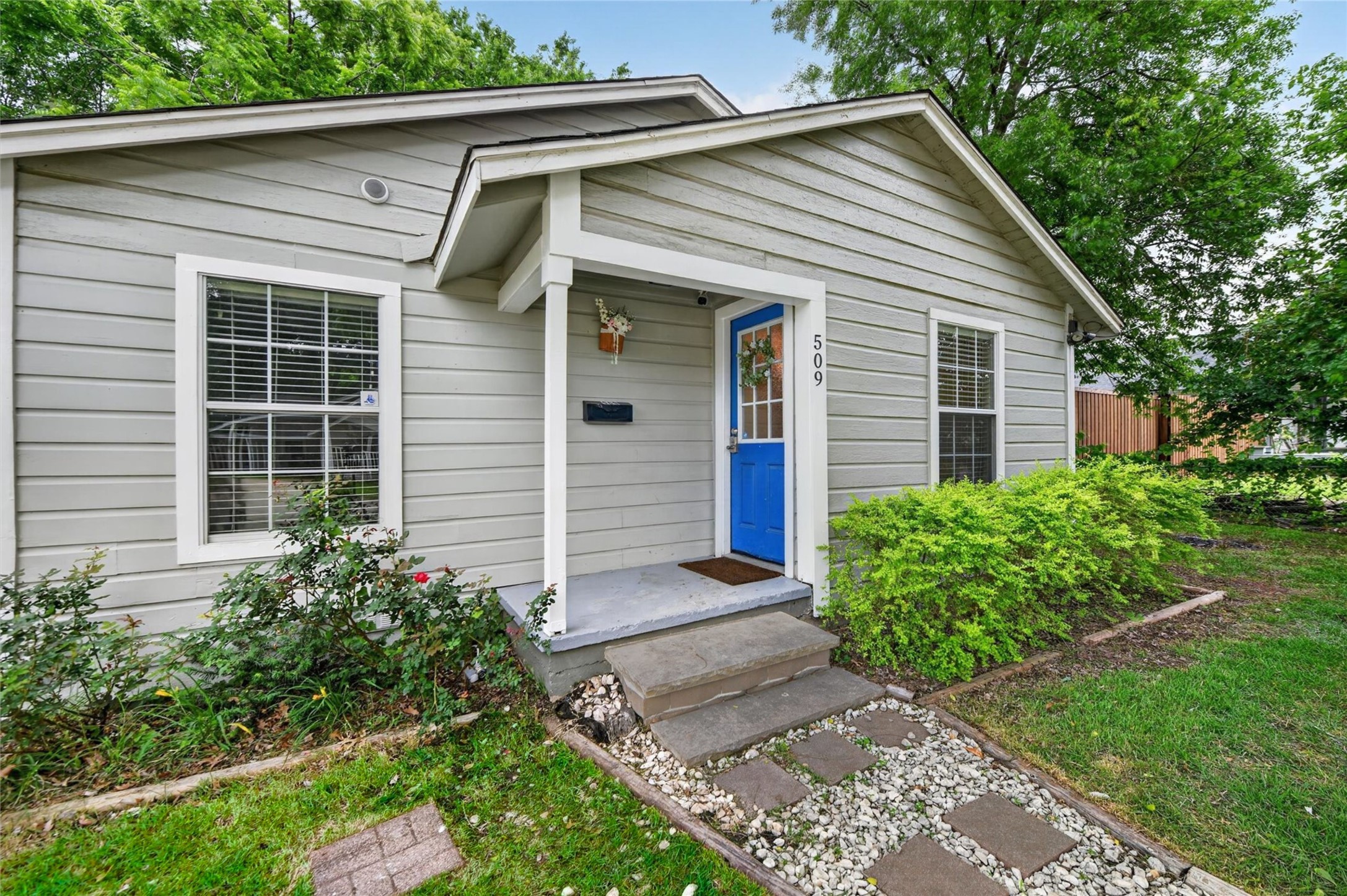 509 W Erwin Avenue Mckinney TX 75069