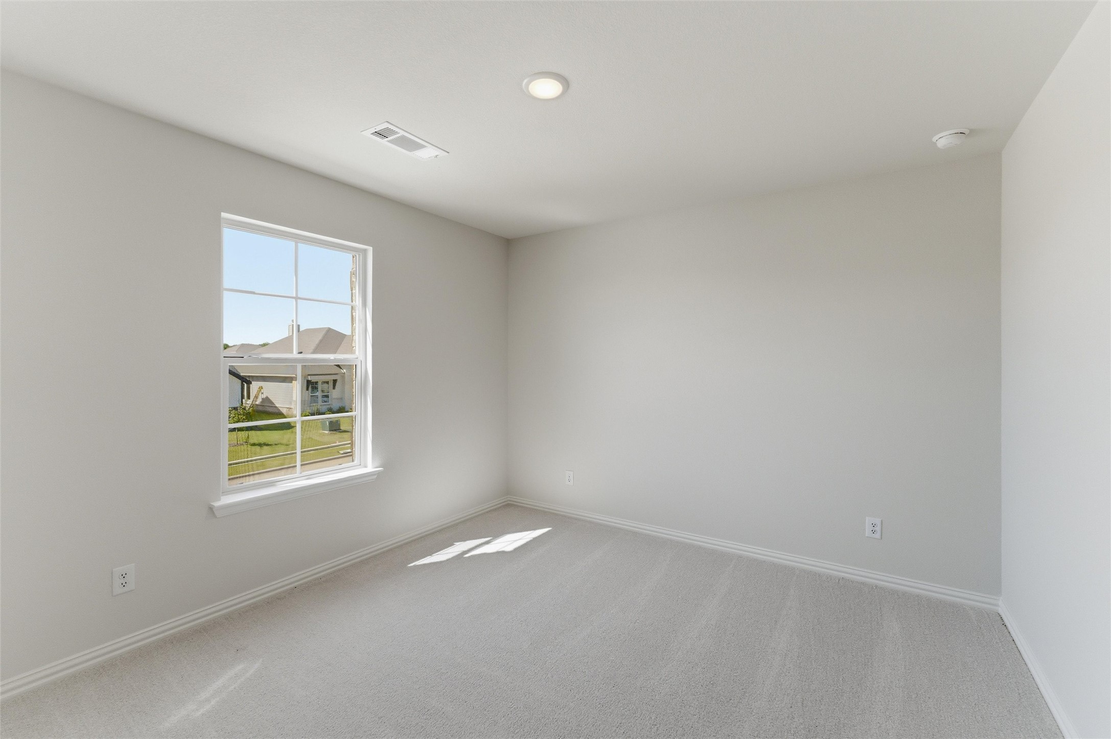 1237 Sabine River Lane Springtown TX 76082
