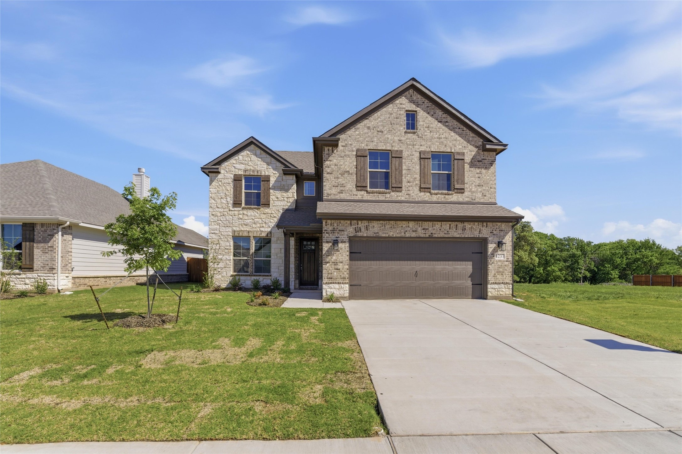 1237 Sabine River Lane Springtown TX 76082