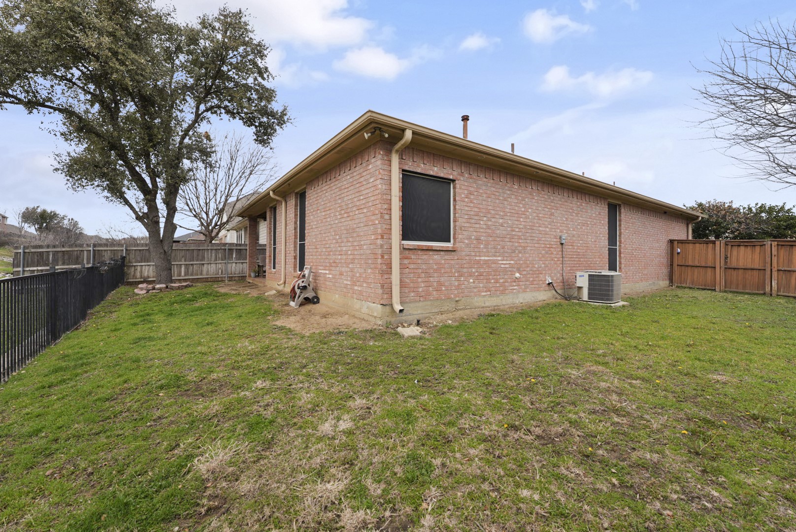 5501 Penwell Drive Fort Worth TX 76135
