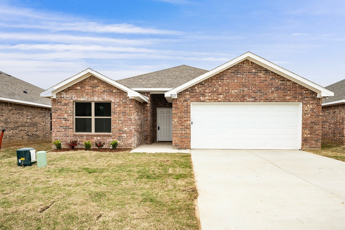 18371 County Road 4001 Mabank TX 75147