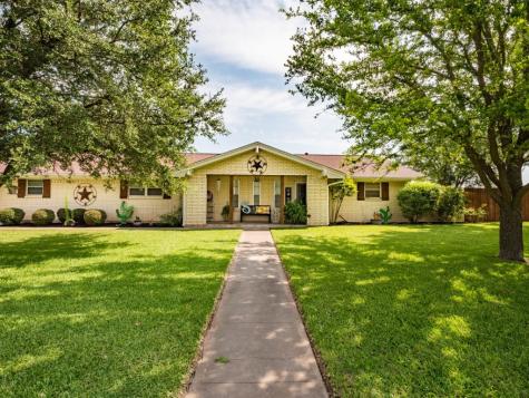1122 Preston Lane Dublin TX 76446