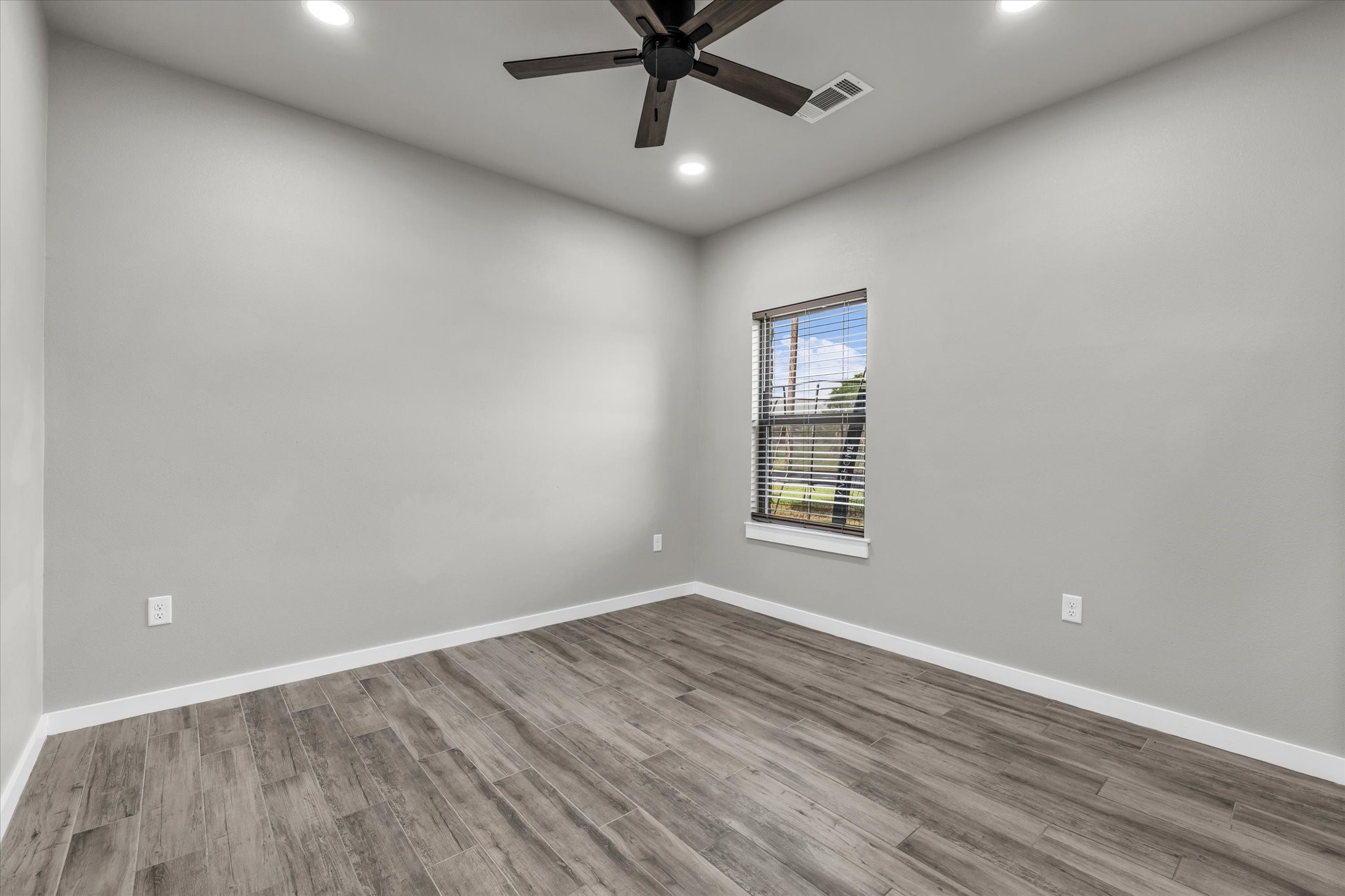 1004 Woodcock Drive Robinson TX 76706