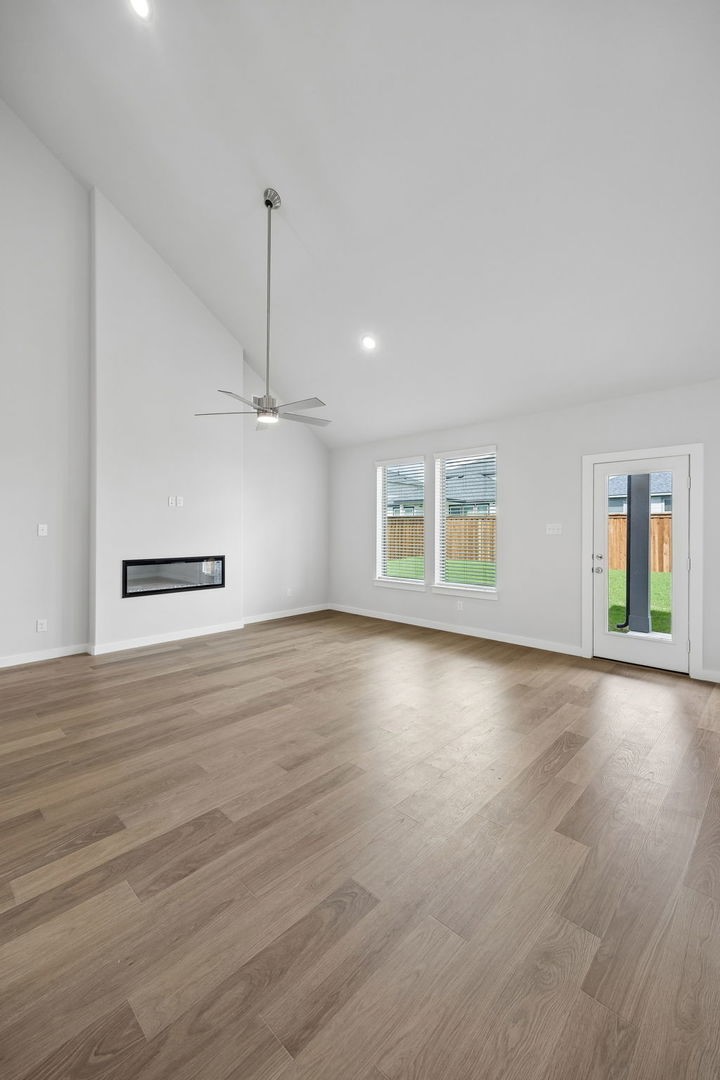 2105 Rowan Drive Gunter TX 75058