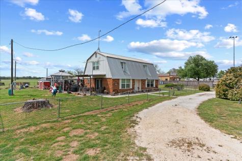 806 Dennis Road Weatherford TX 76087