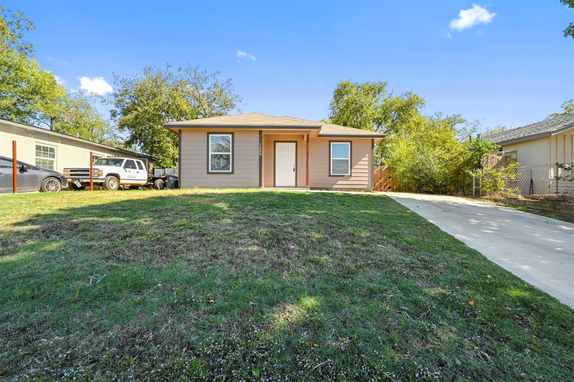 1609 Birdell Street Fort Worth TX 76105