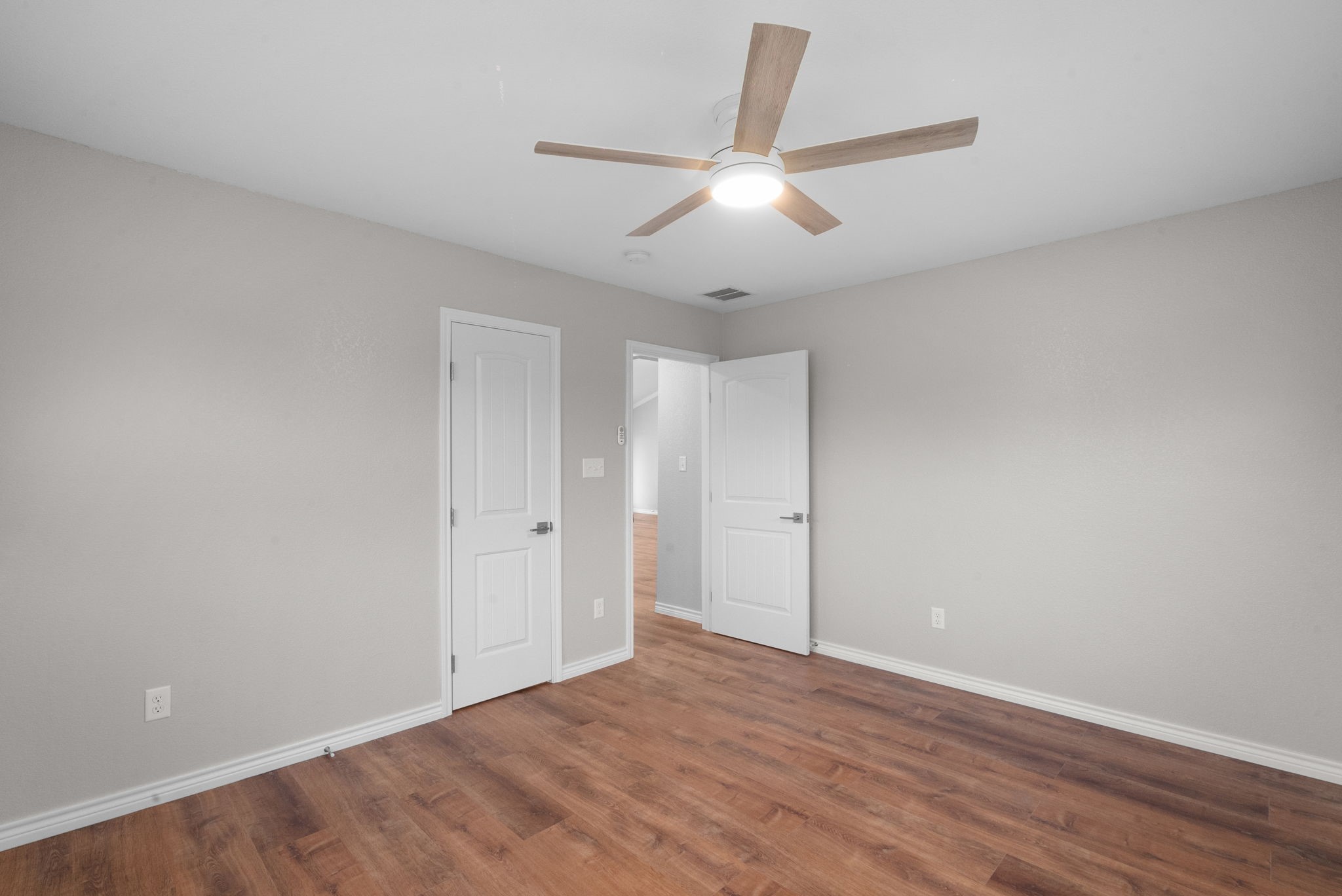 1937 N Dale Avenue Stephenville TX 76401