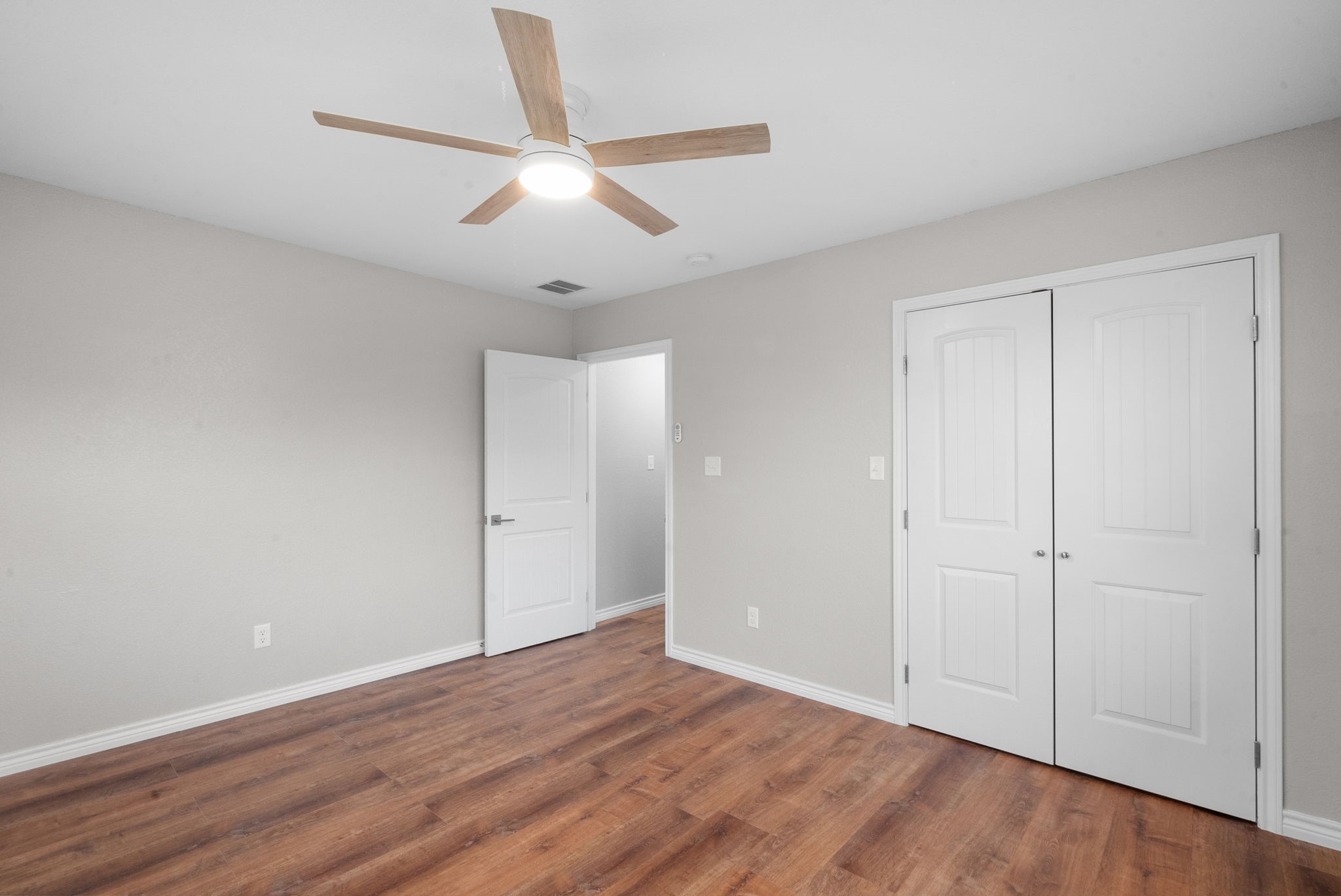 1937 N Dale Avenue Stephenville TX 76401