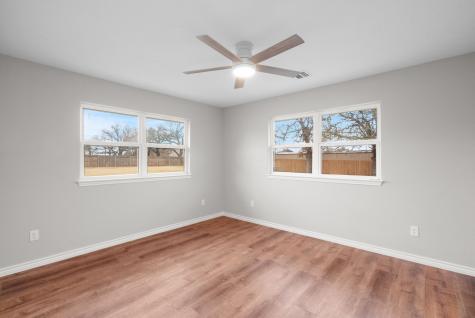 1937 N Dale Avenue Stephenville TX 76401