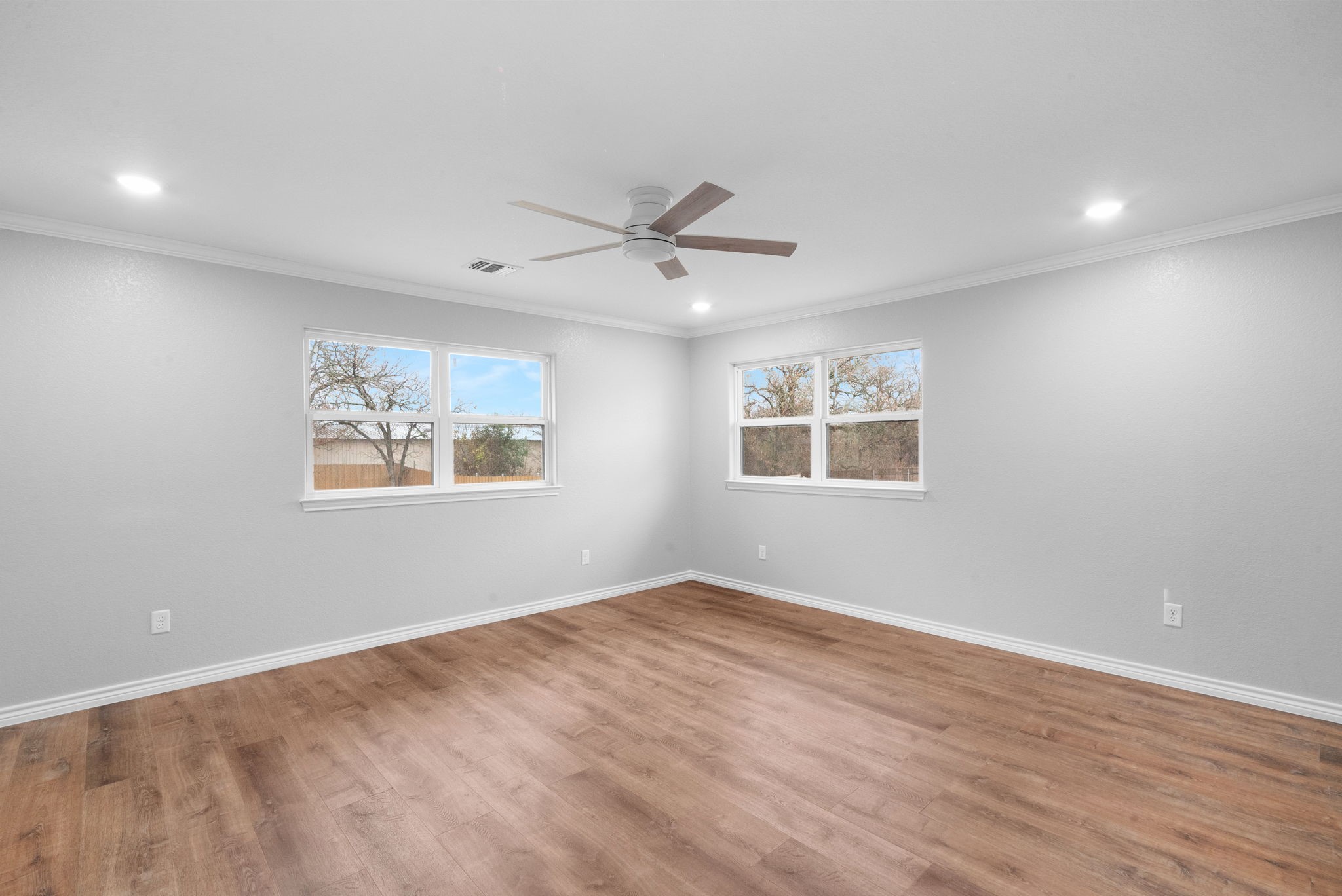 1937 N Dale Avenue Stephenville TX 76401