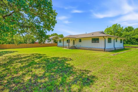 1937 N Dale Avenue Stephenville TX 76401