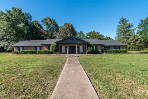 7310 Whippoorwill Drive Paris TX 75462