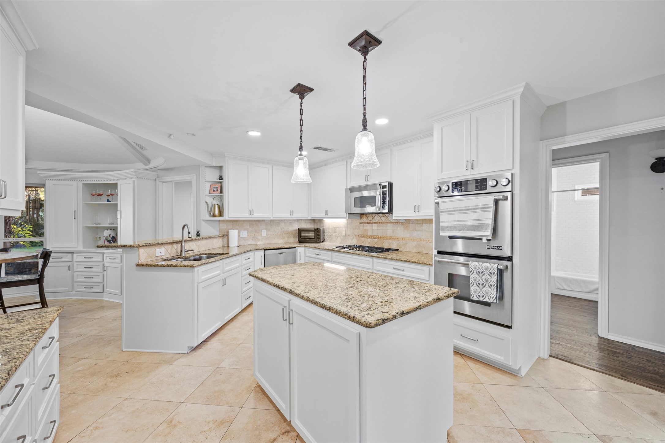 7050 Orchid Lane Dallas TX 75230
