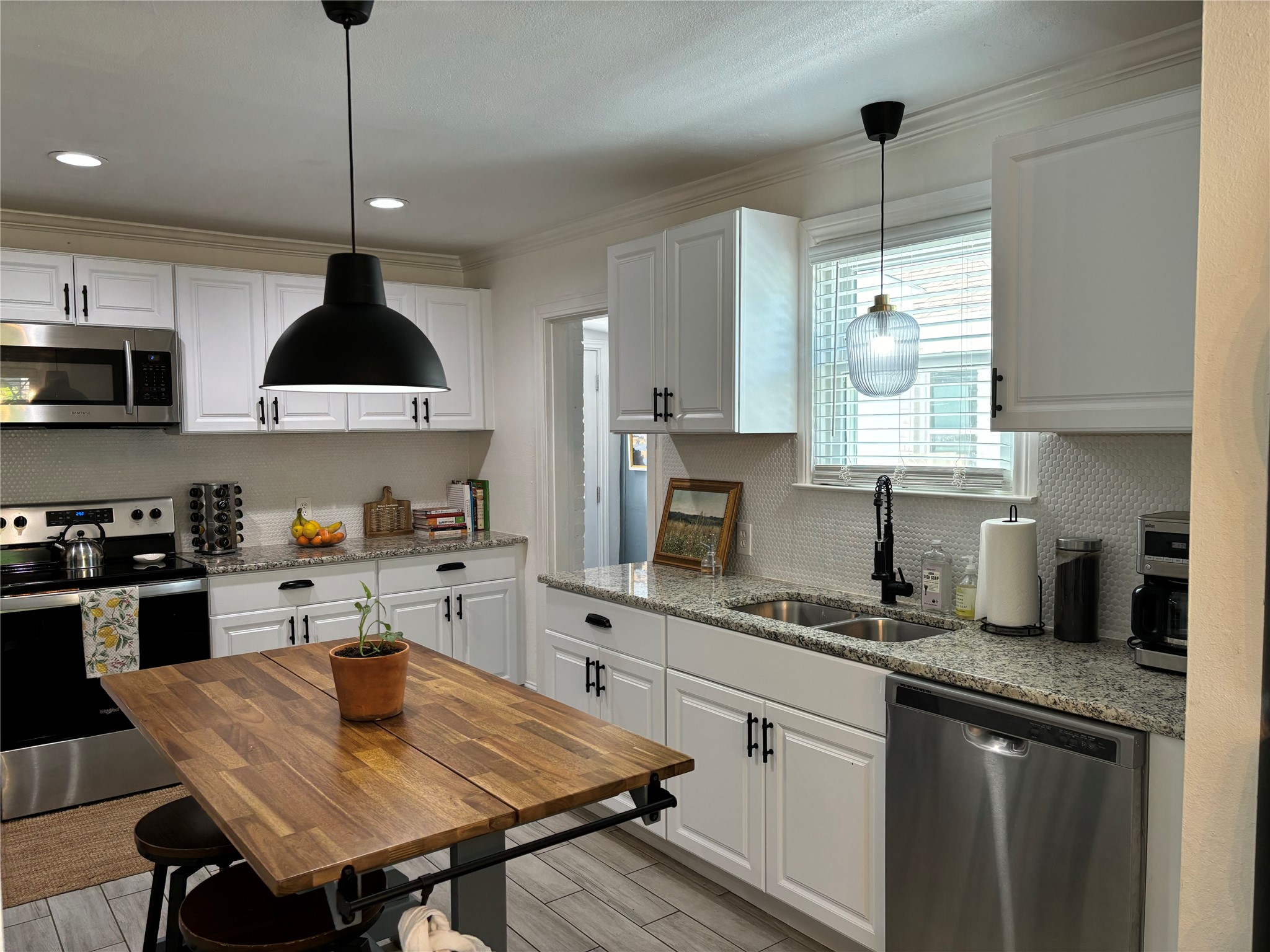 1014 Galloway Avenue Dallas TX 75216