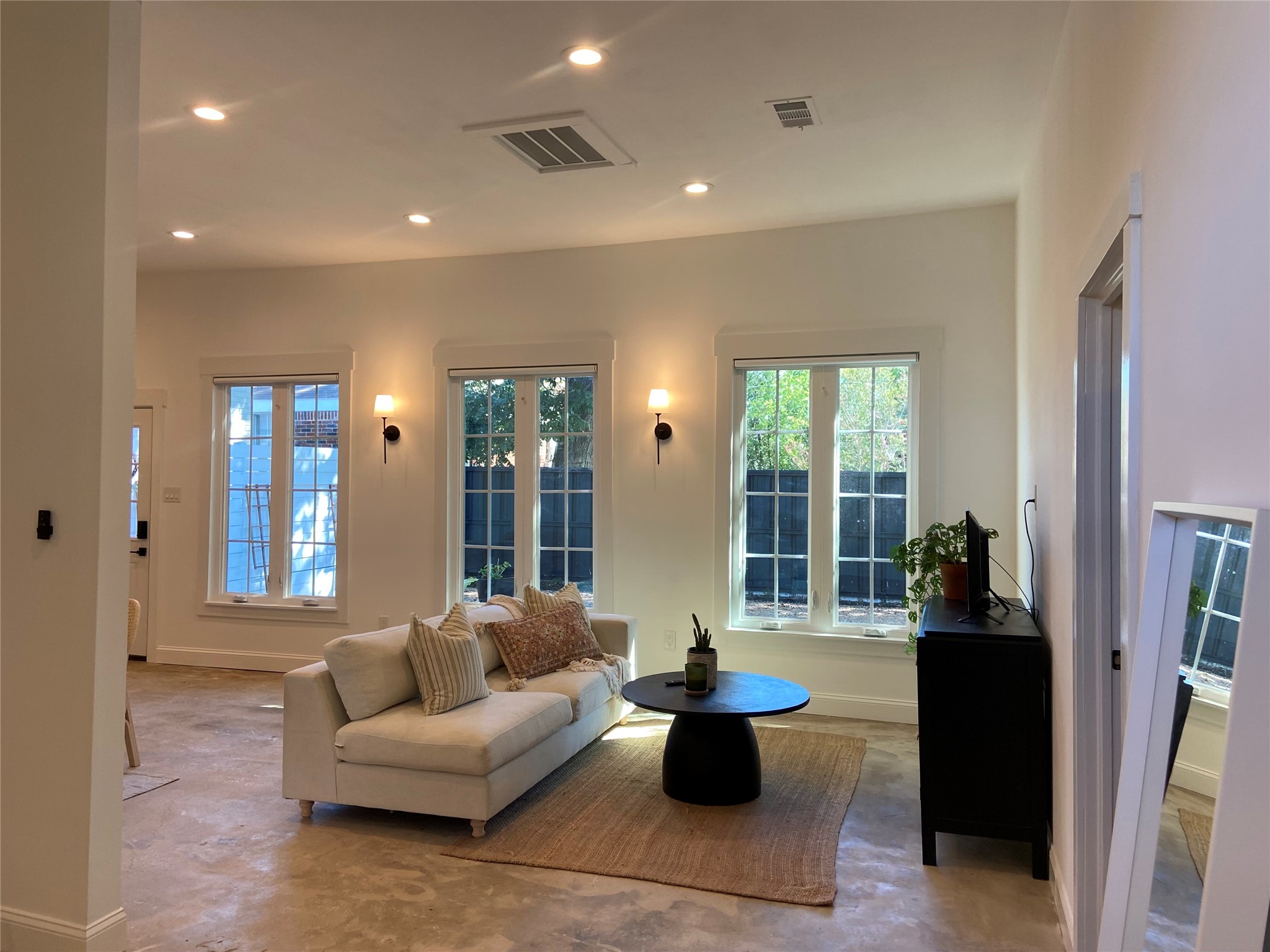 1014 Galloway Avenue Dallas TX 75216