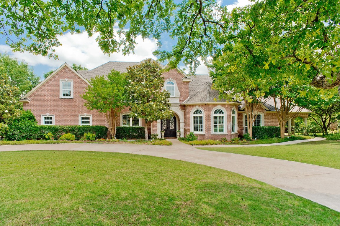 130 Crown Ridge Court Fort Worth TX 76108