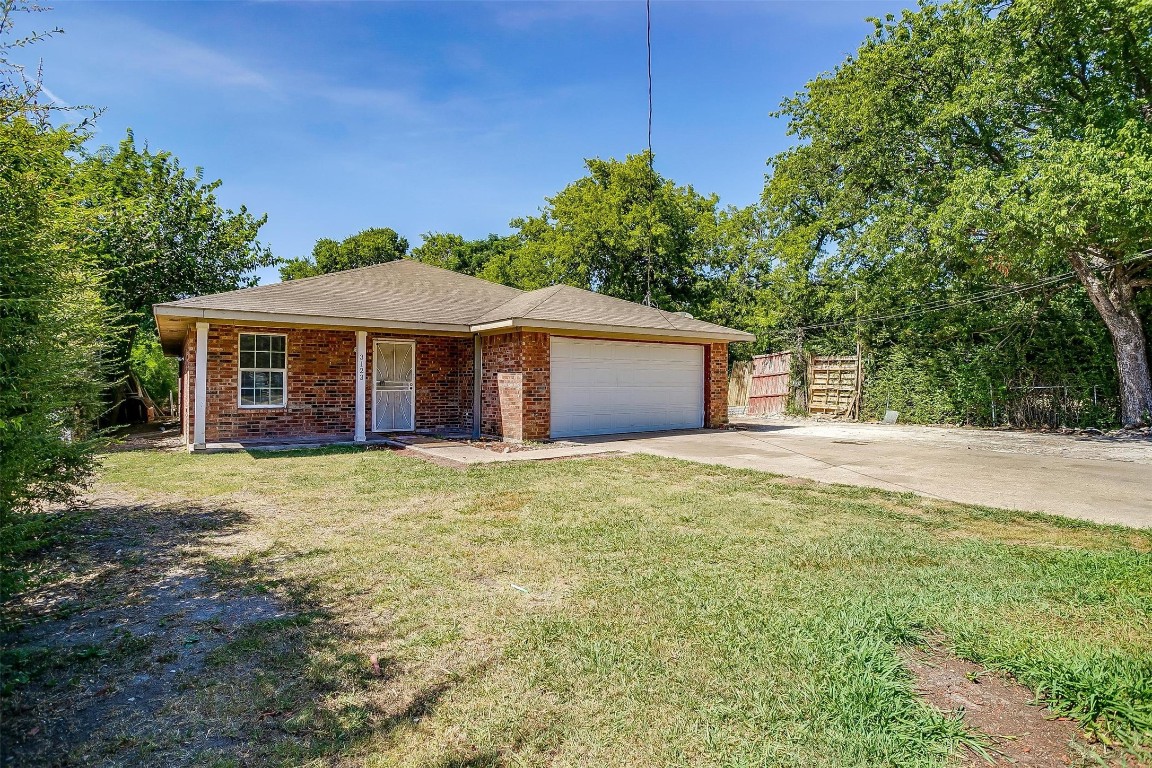 3123 E Overton Road Dallas TX 75216