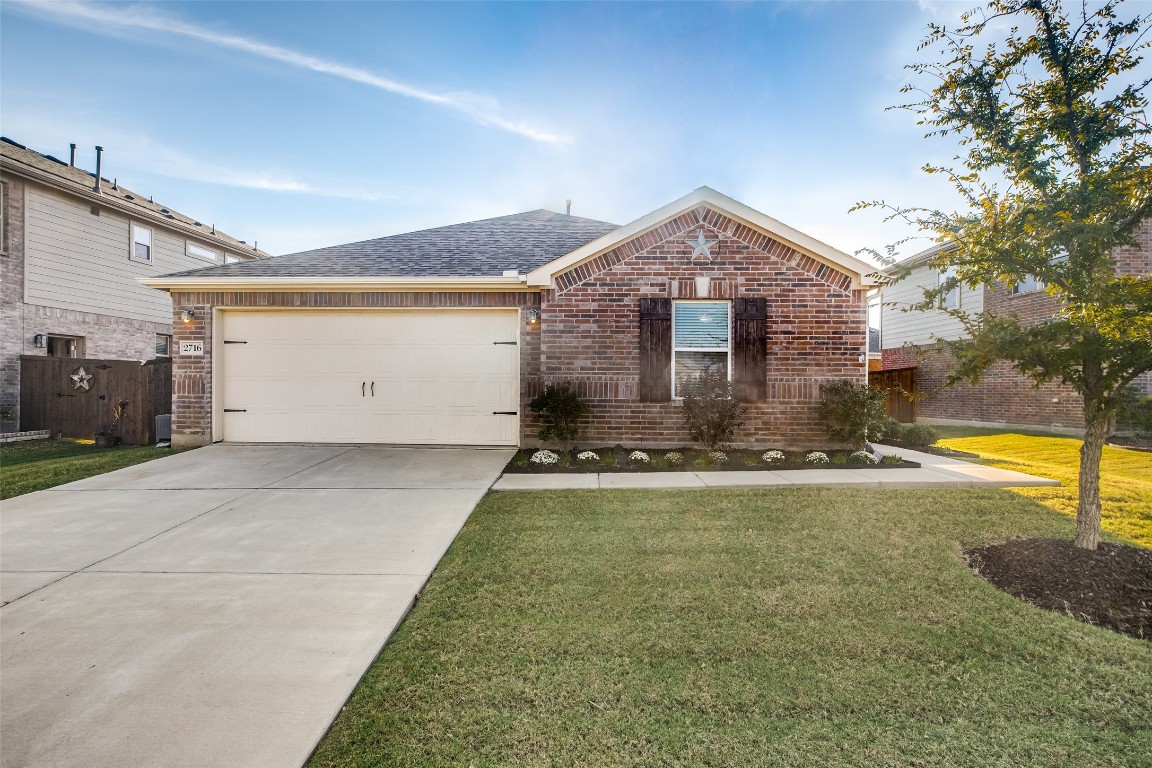 2716 Tobias Lane Aubrey TX 76227