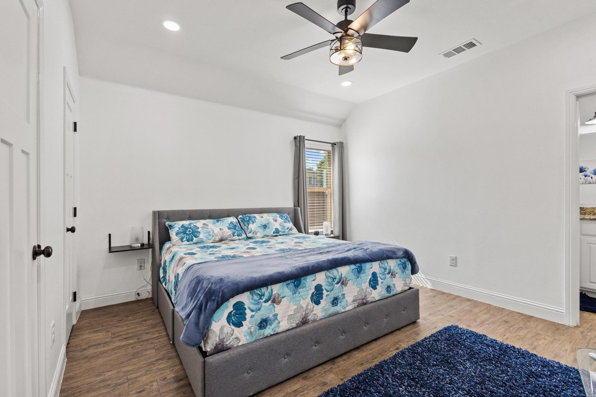 1031 W Gandy Street Denison TX 75020