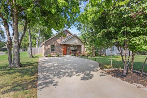 1031 W Gandy Street Denison TX 75020