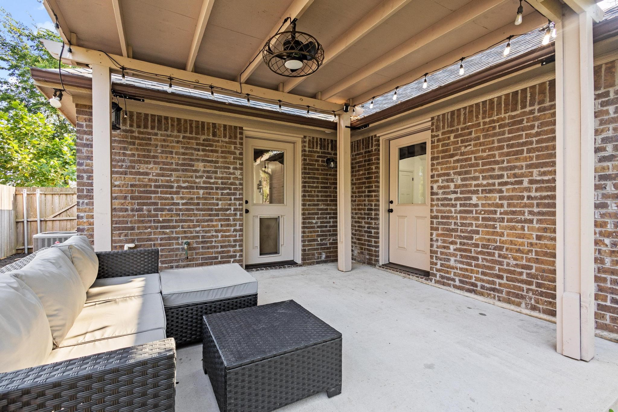 1031 W Gandy Street Denison TX 75020