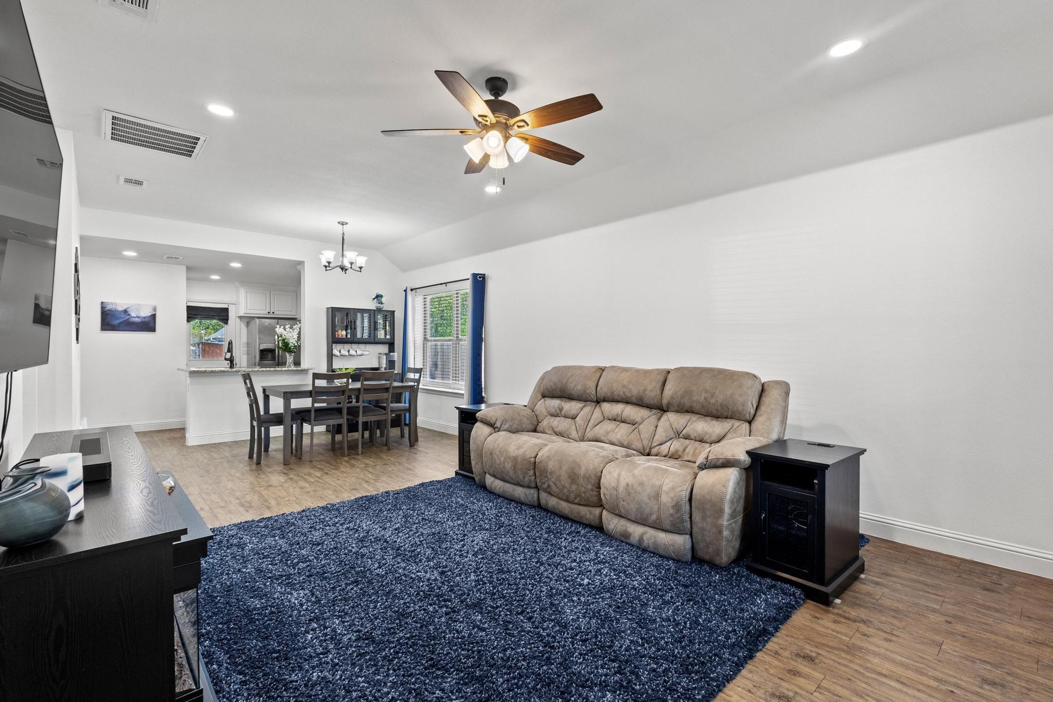 1031 W Gandy Street Denison TX 75020