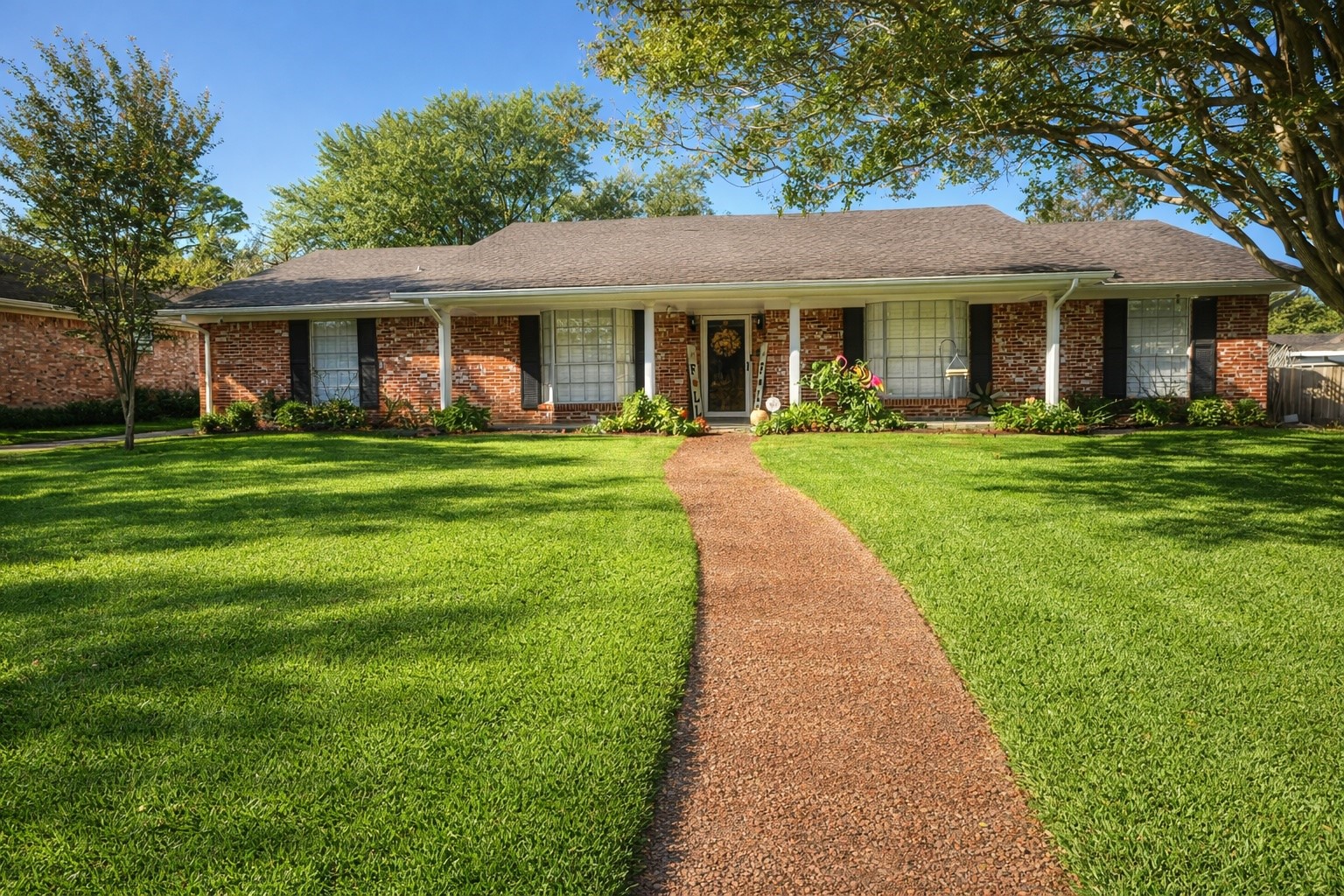 5302 Vale Street Greenville TX 75402
