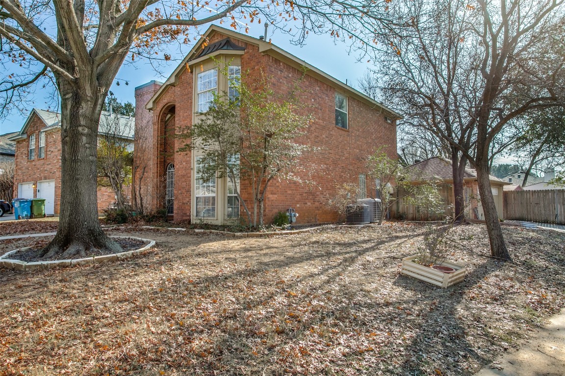 412 Brent Drive Lewisville TX 75057