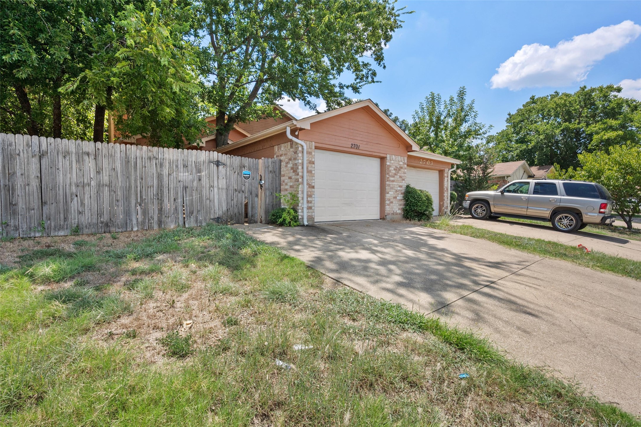 2701 Woodmont Trail Fort Worth TX 76133