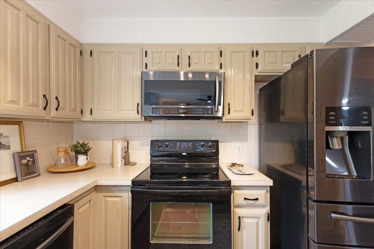 2538 Via Avenida Carrollton TX 75006