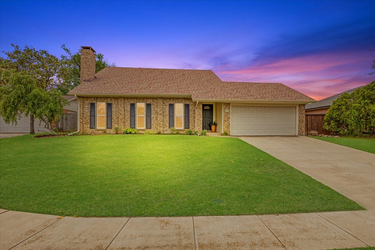 2538 Via Avenida Carrollton TX 75006