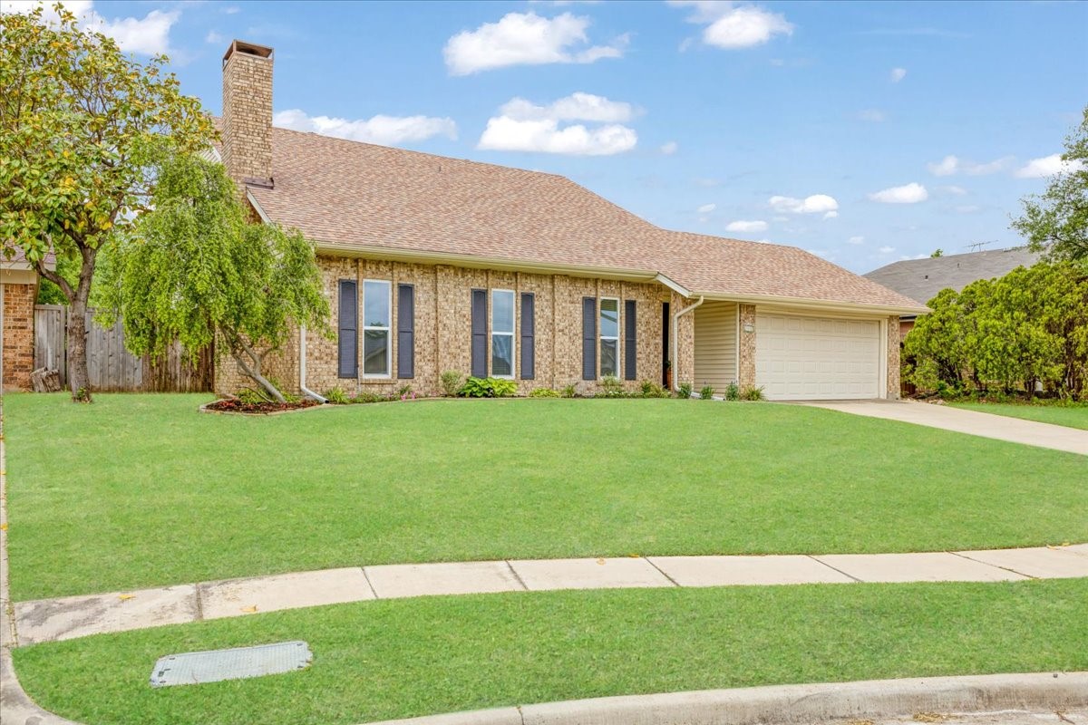 2538 Via Avenida Carrollton TX 75006