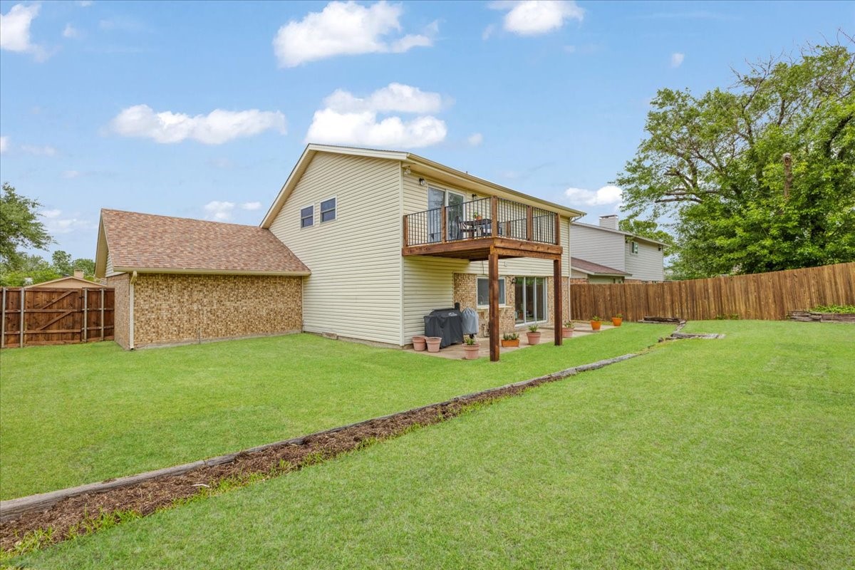 2538 Via Avenida Carrollton TX 75006