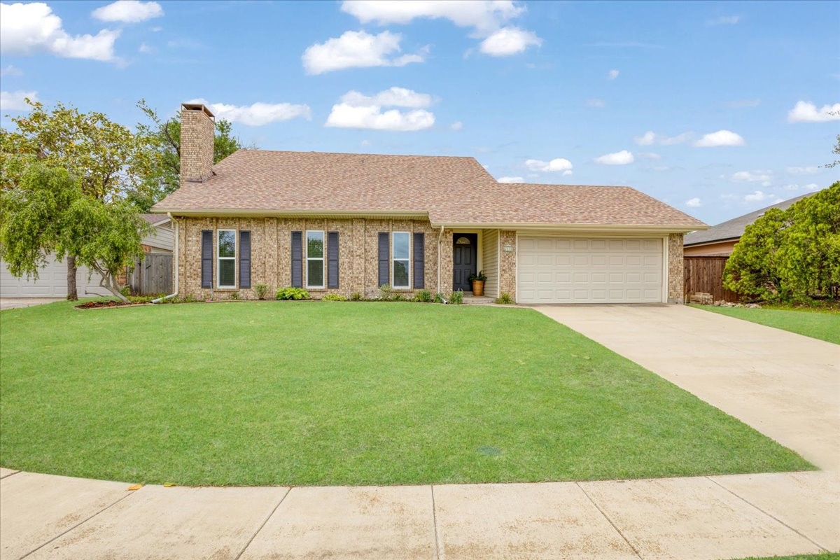 2538 Via Avenida Carrollton TX 75006
