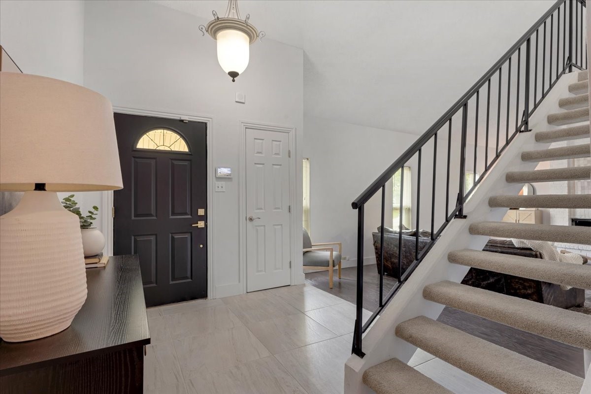 2538 Via Avenida Carrollton TX 75006