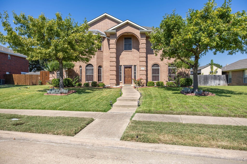 4113 Bluffpoint Road Rowlett TX 75088