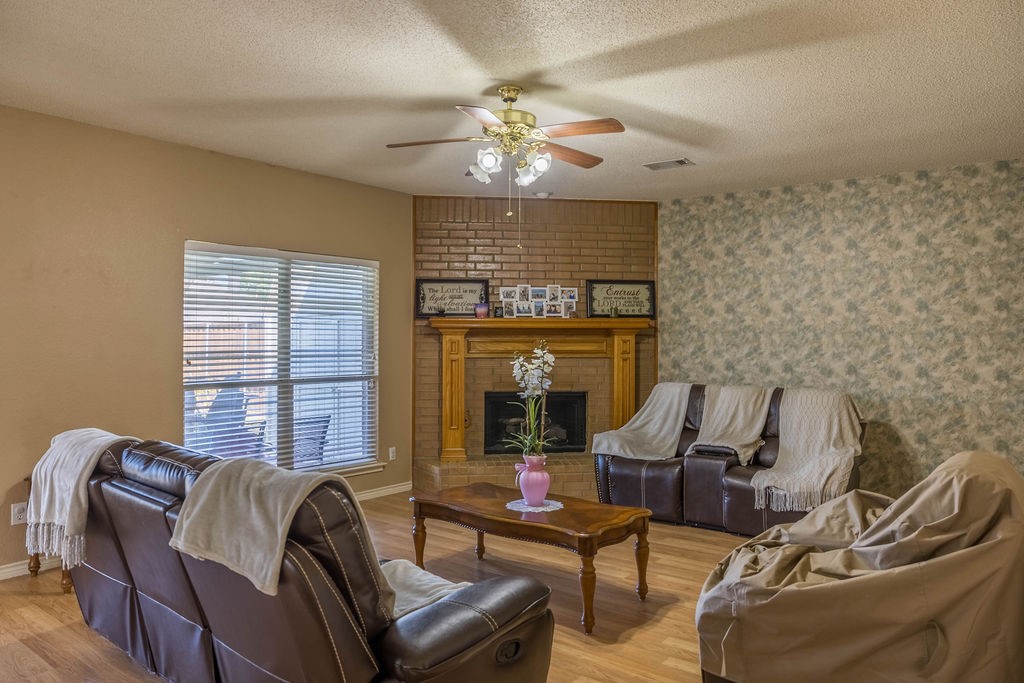 4113 Bluffpoint Road Rowlett TX 75088