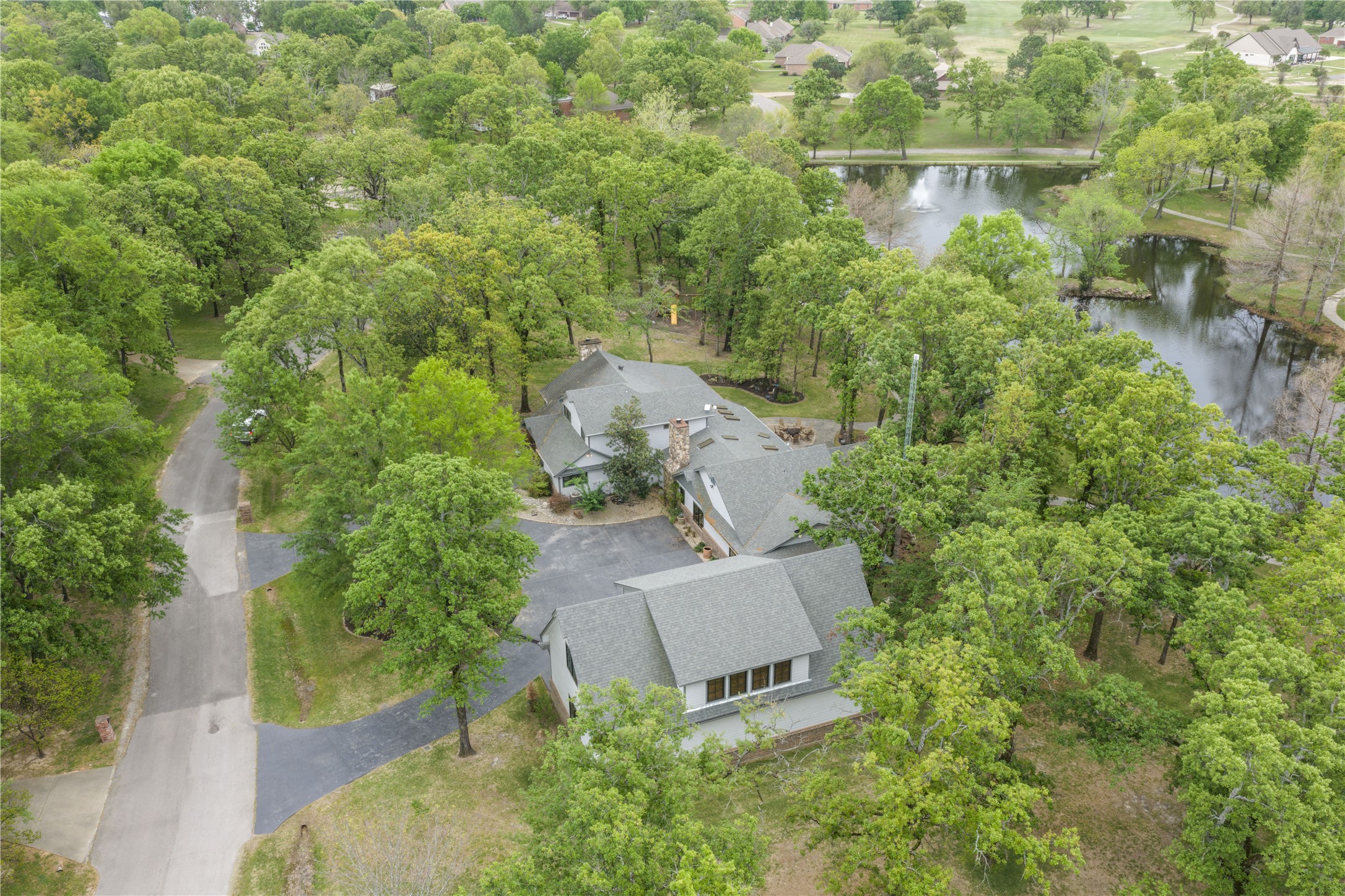 692 Private Road 5937 Emory TX 75440