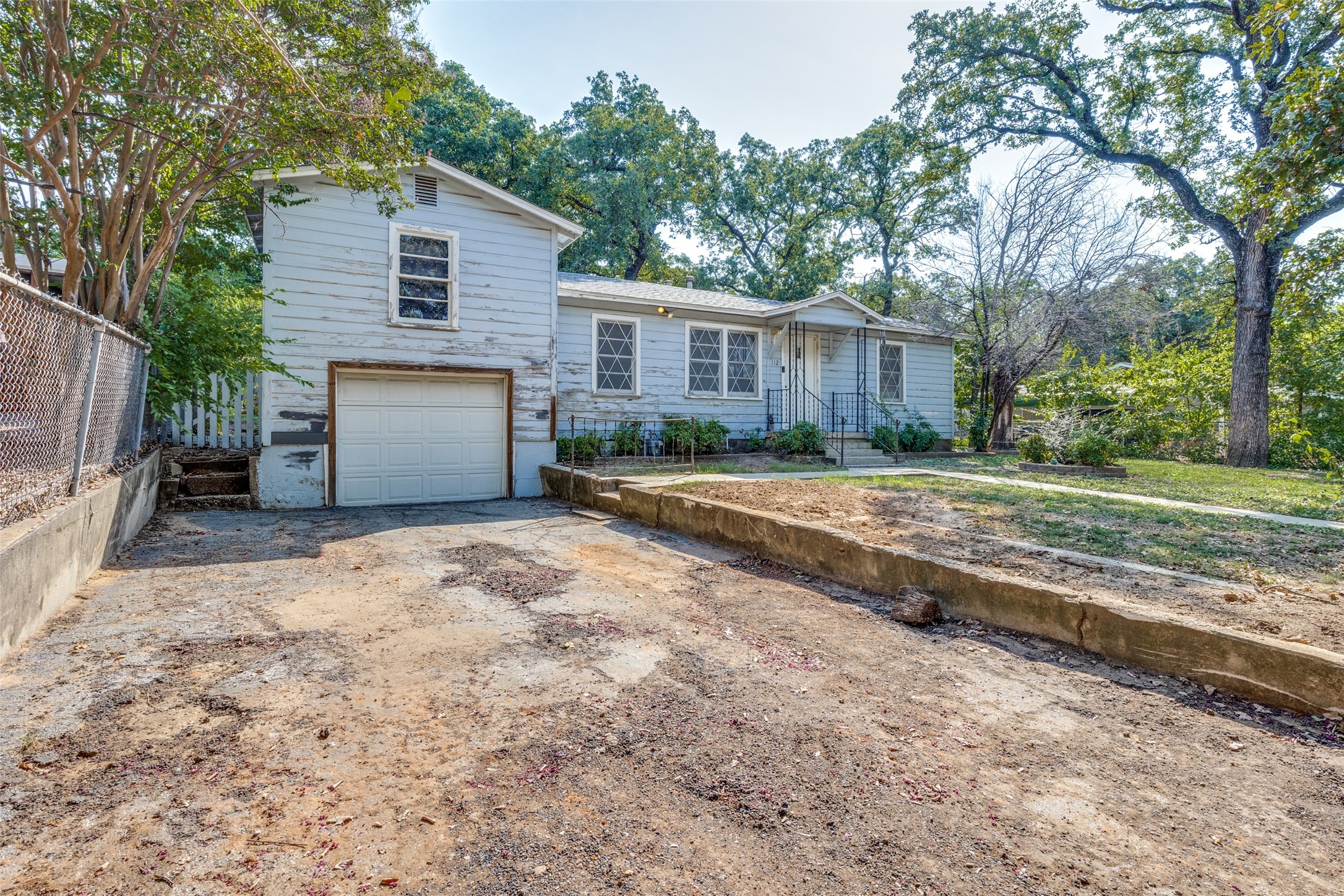 112 Shady Lane Azle TX 76020