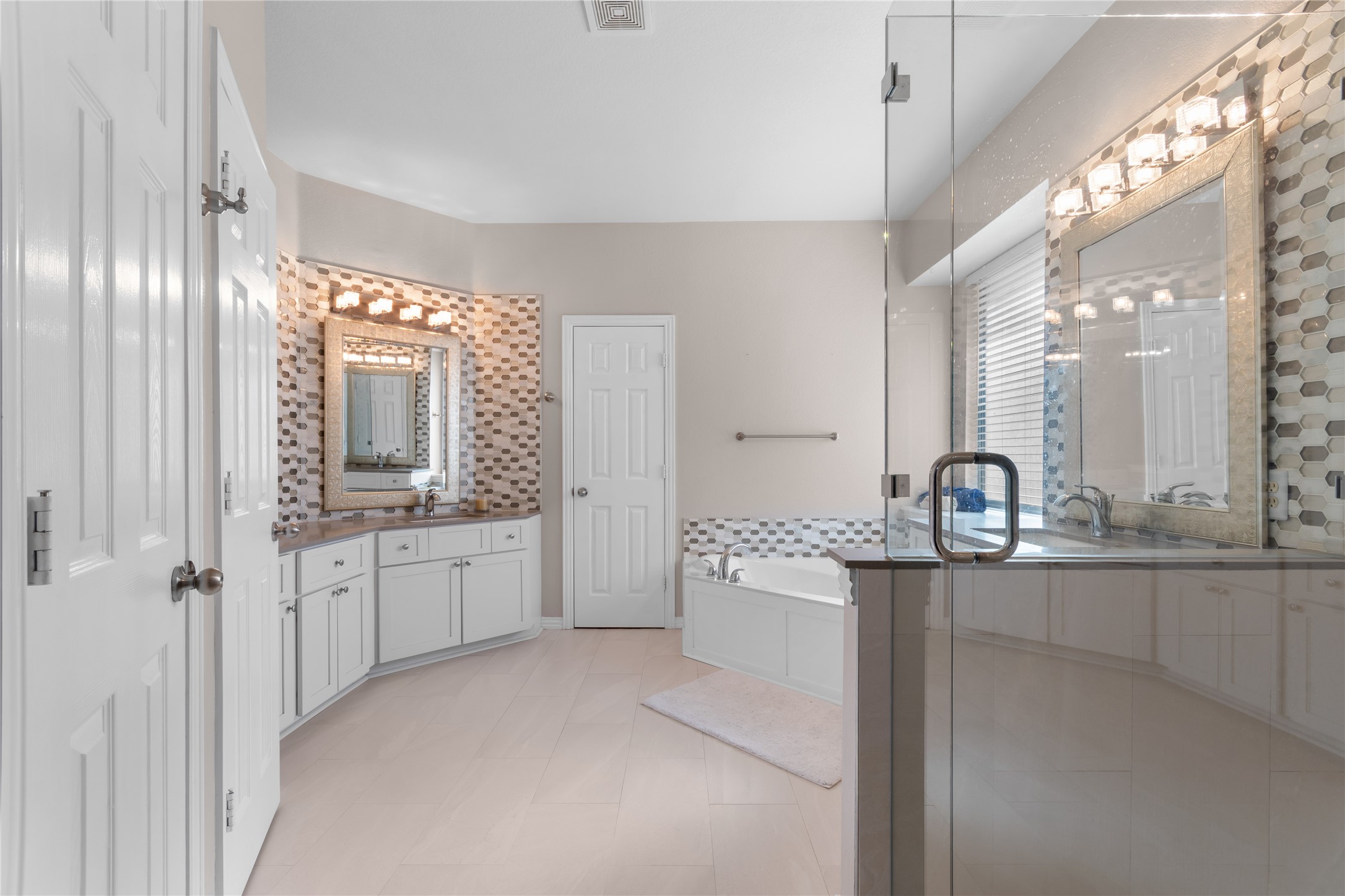 216 Orchard Park Court Mckinney TX 75071