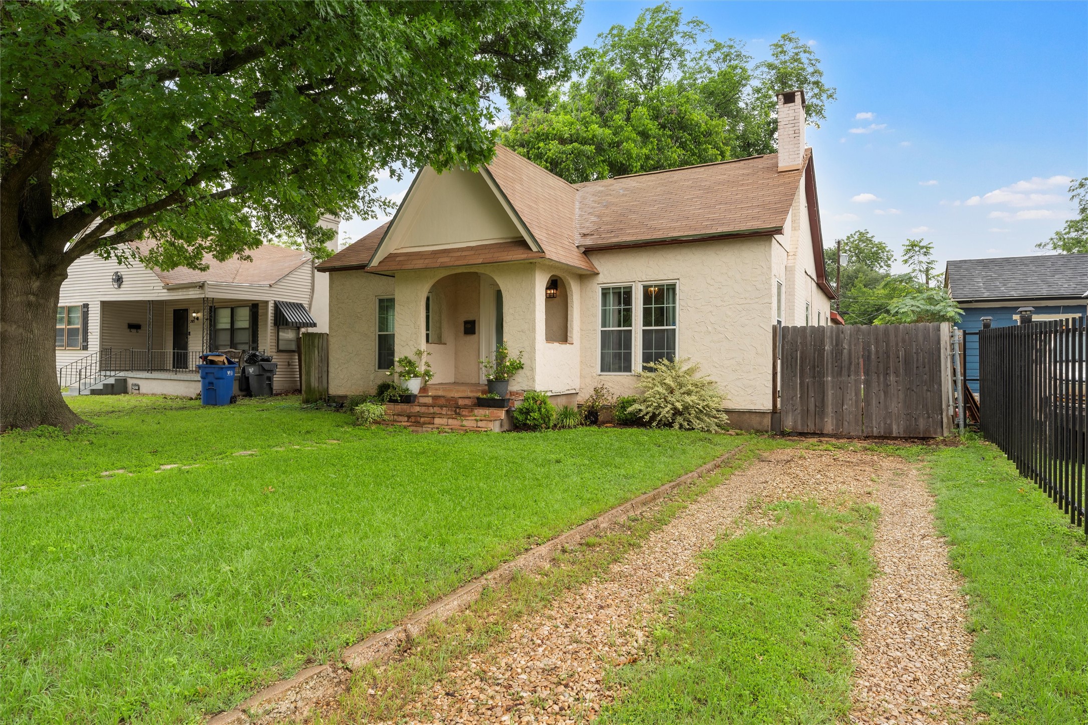 2923 Live Oak Avenue Waco TX 76708