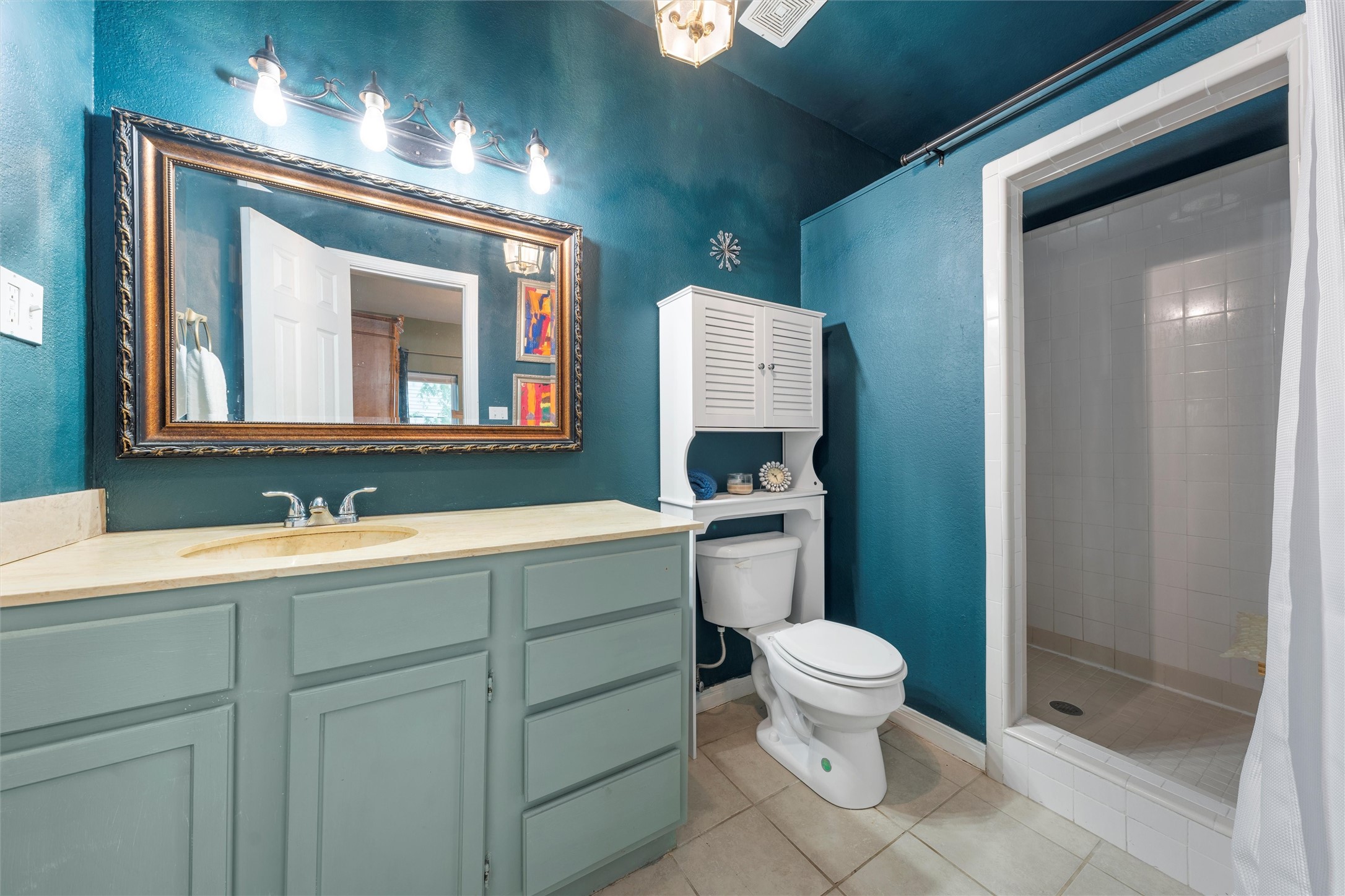 2923 Live Oak Avenue Waco TX 76708