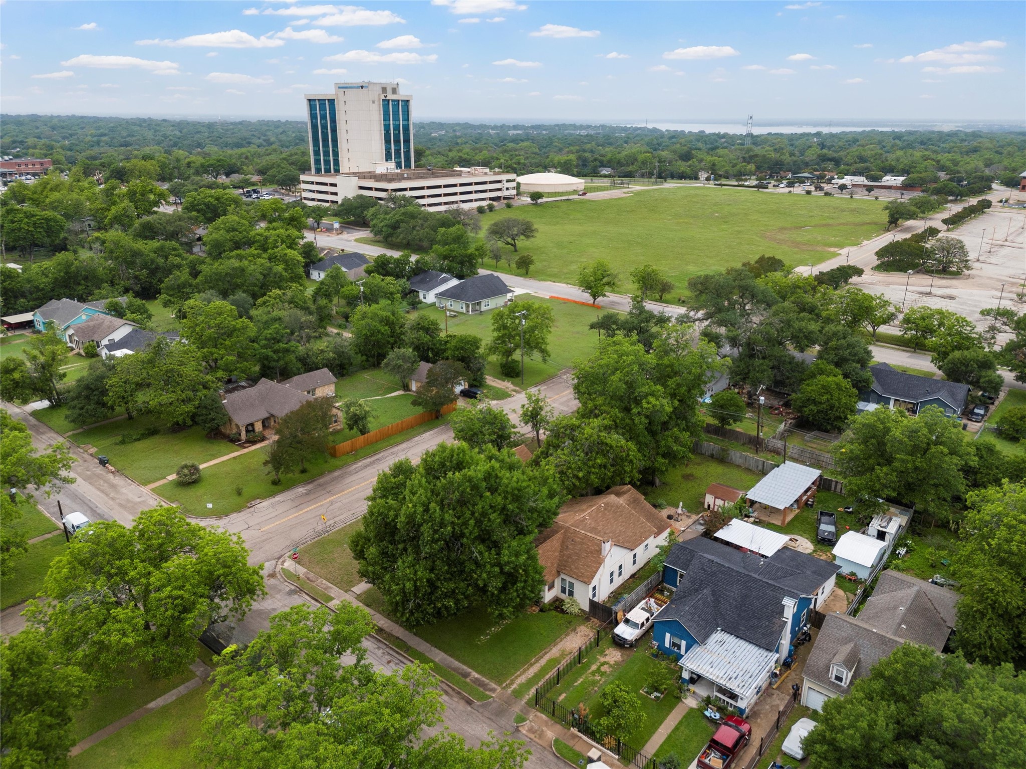 2923 Live Oak Avenue Waco TX 76708