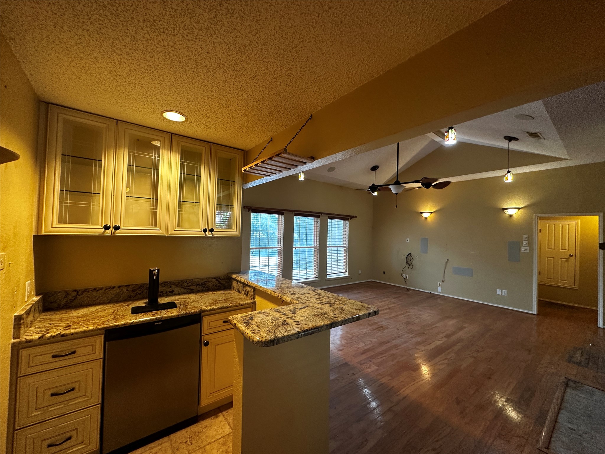 2511 Tanglewood Drive Grapevine TX 76051